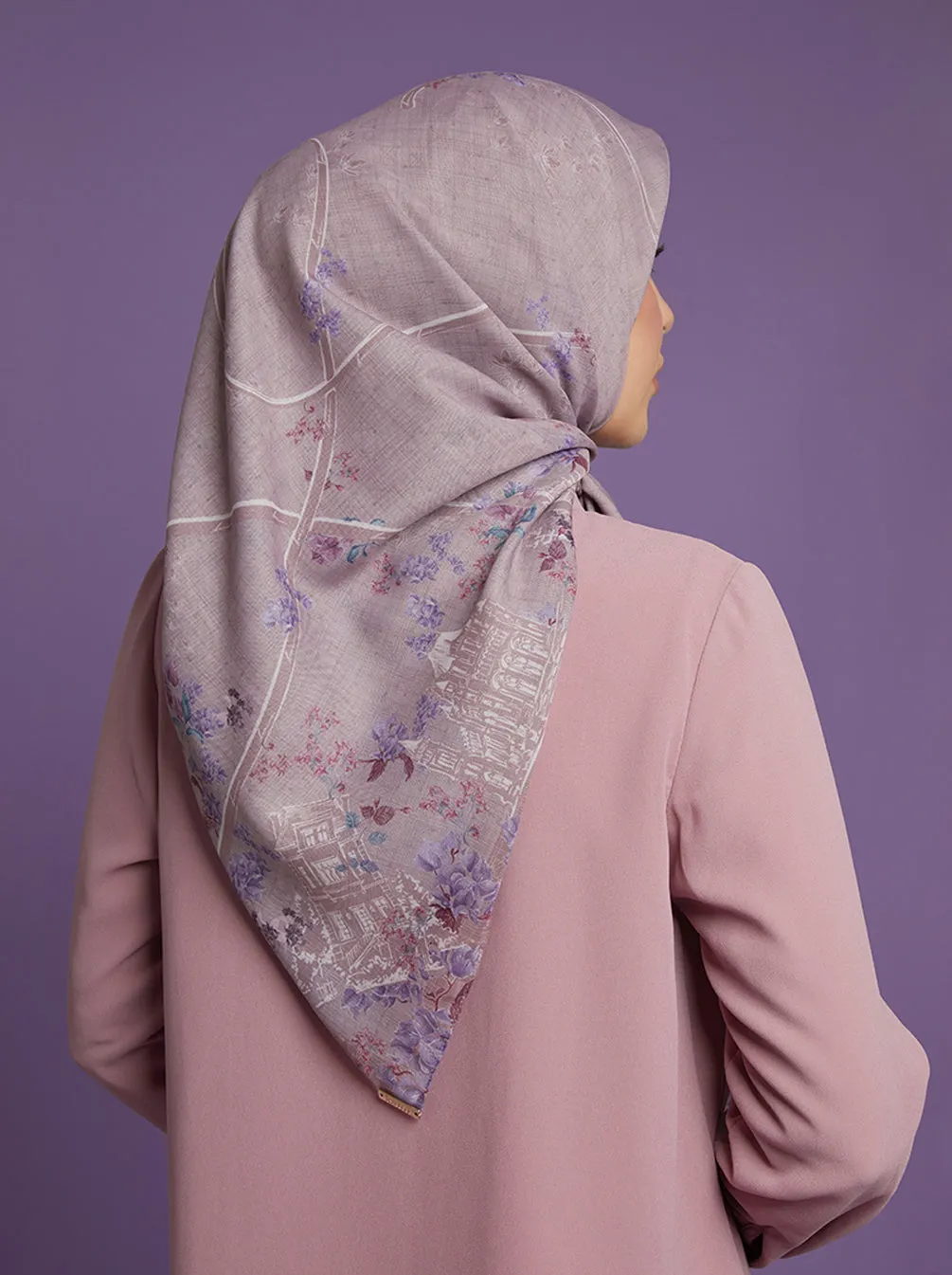 BUNDLING BAMED X KAMI ORVA LONDON SIGNATURE SCARF MAUVE