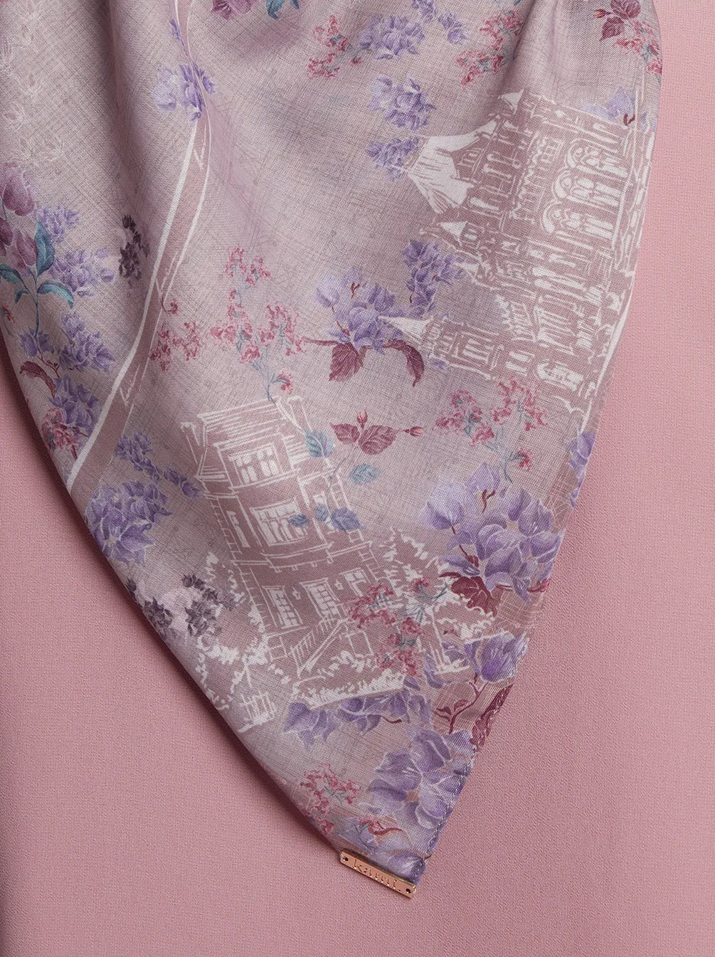 BUNDLING BAMED X KAMI ORVA LONDON SIGNATURE SCARF MAUVE