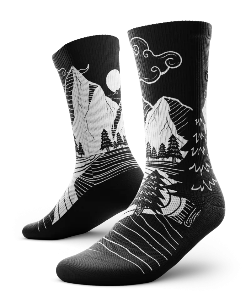 Dark 'N Light Crew Socks