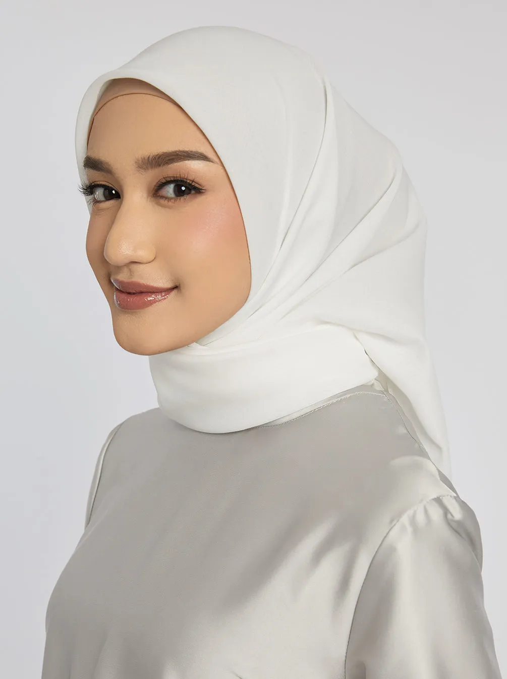 DELICATE PARIS SCARF PLAIN WHITE