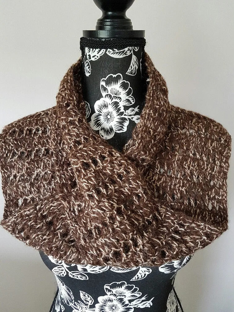 IS70 Alpaca Dark Brown Infinity Scarf