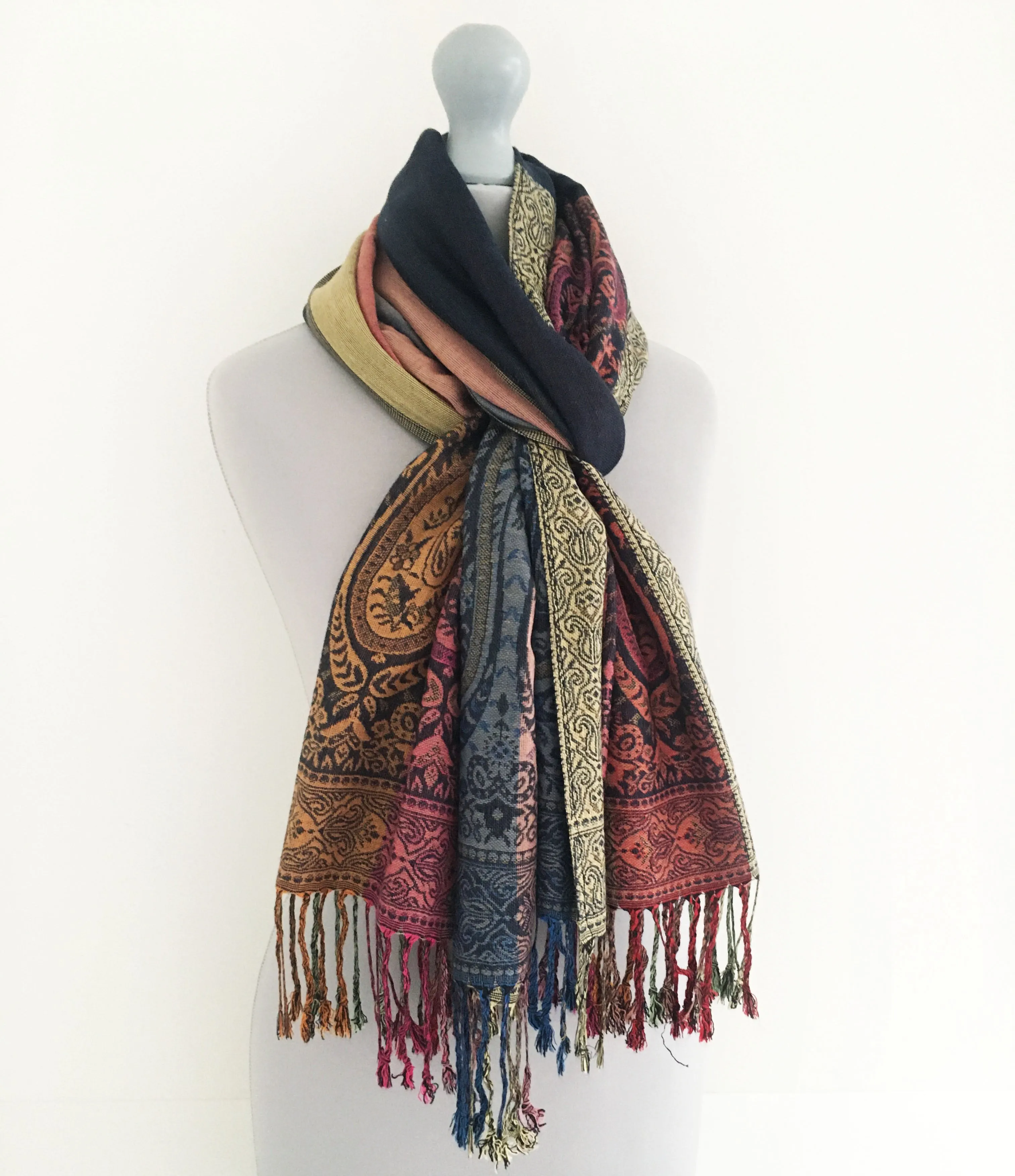 LARGE NAVY BLUE RAINBOW MULTI COLOUR PAISLEY PRINT PASHMINA SHAWL SCARF