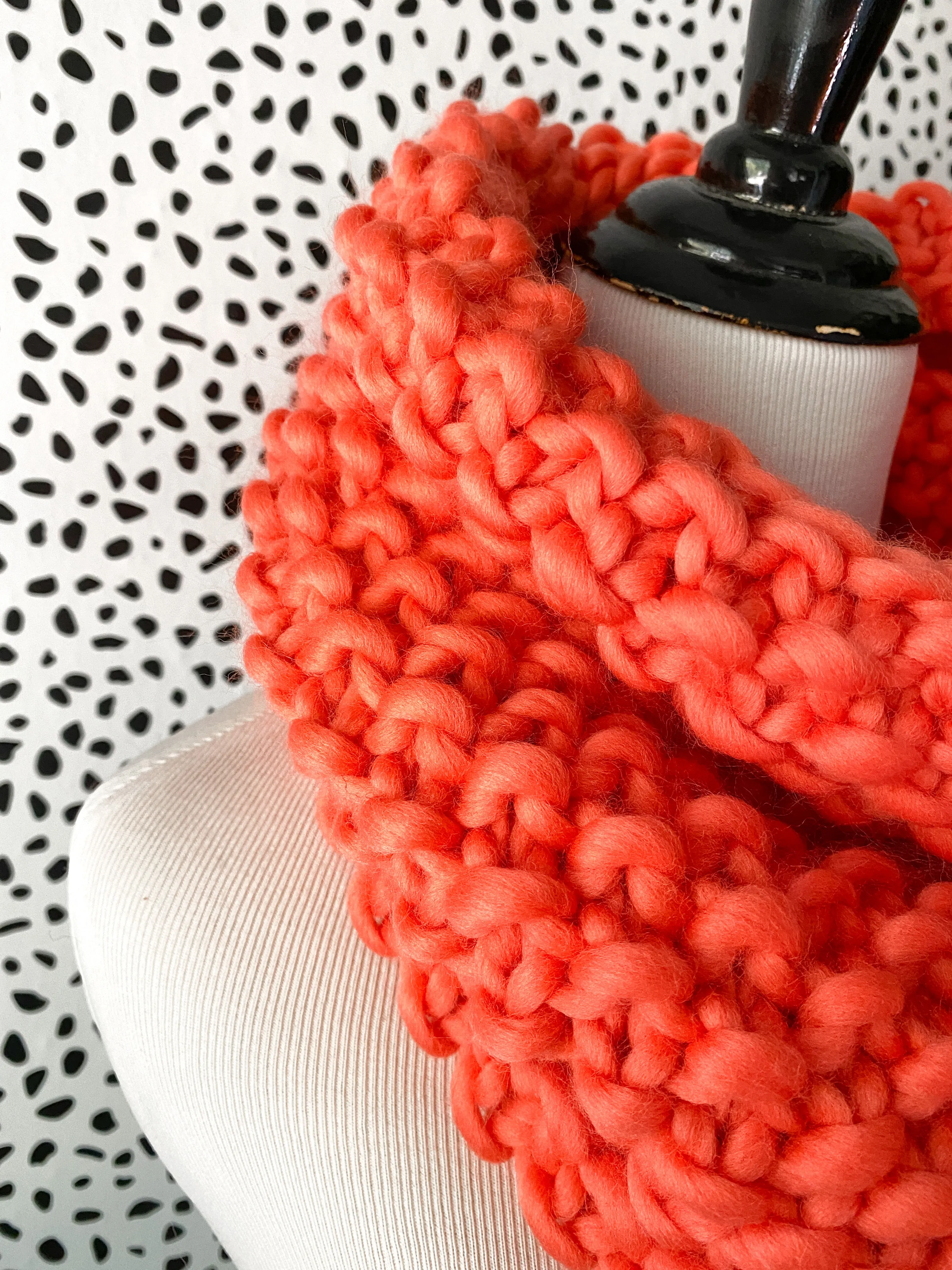 Merino Bubble Fluff Cowl in Coral