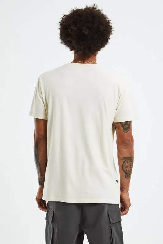 Misfit sun downer 50/50 ss tee - pigment chalk white