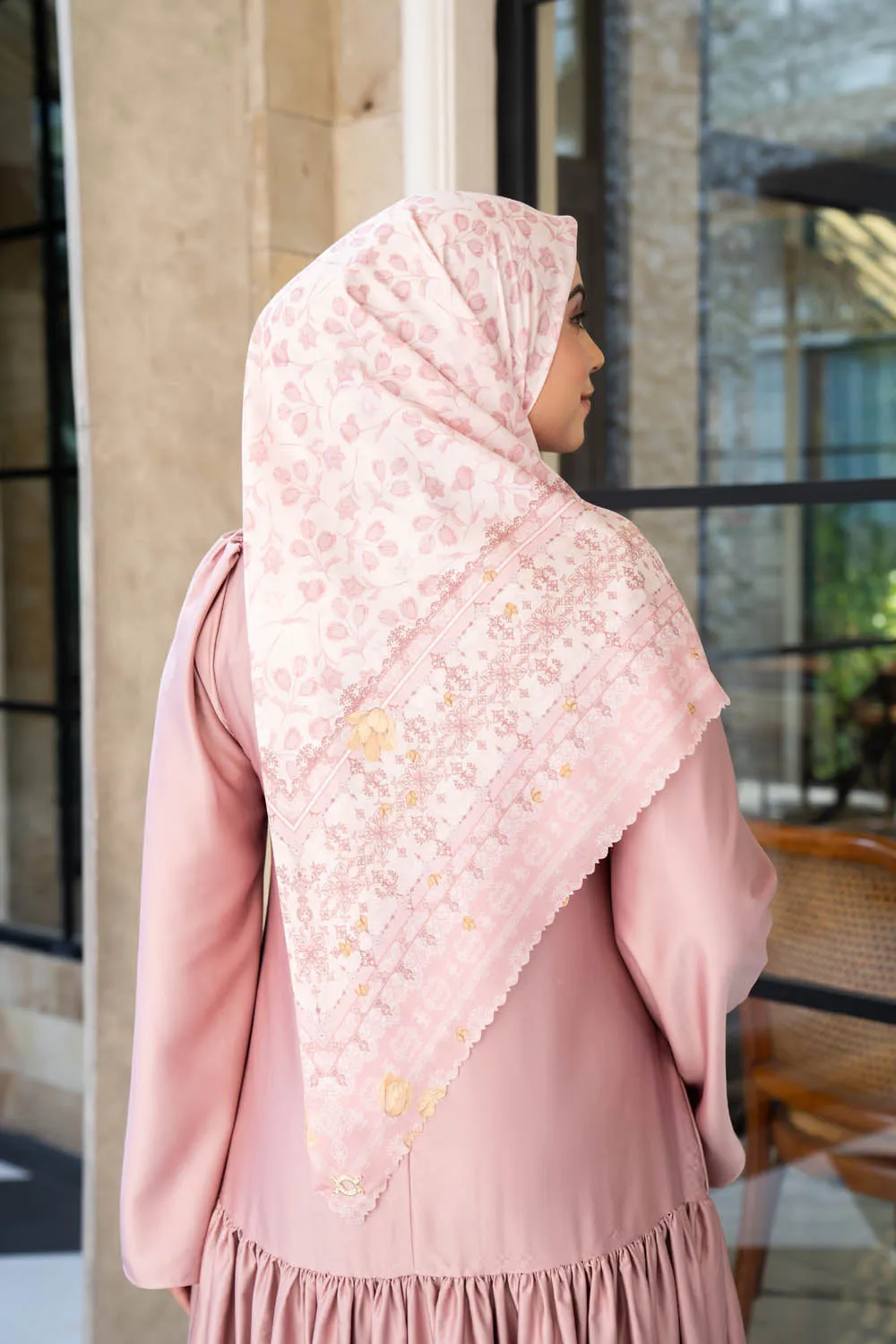 Sophia Scarf Syar'i Pinky Puff