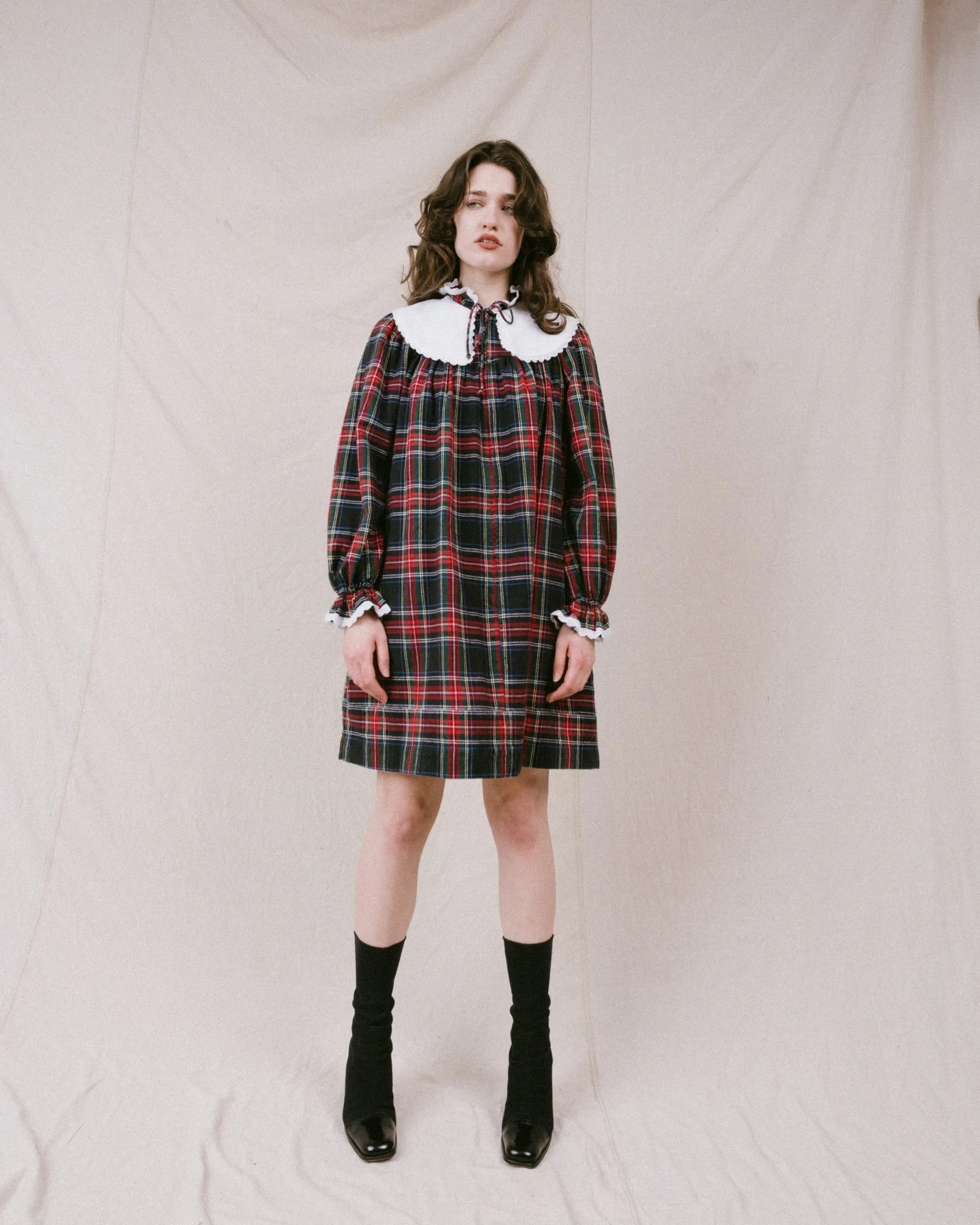 Vintage Plaid Frilly Dress (S/M)